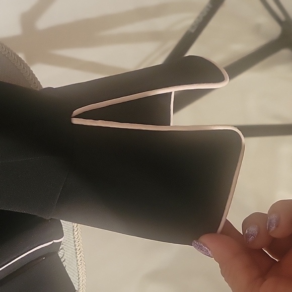 INC Stretchy, Black and White Button Down Blouse with Colar, Size: S - Picture 2 of 9